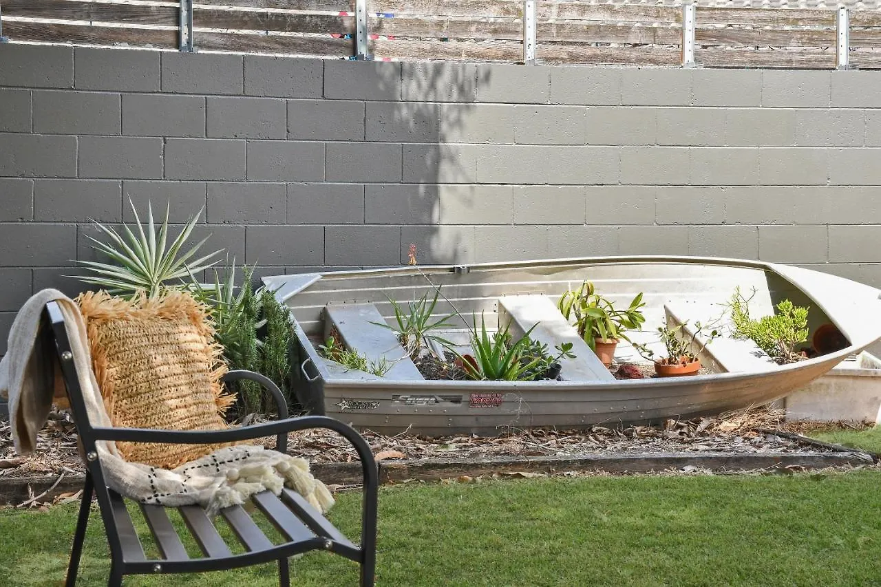 Rosies Bach Villa Maroochydore Holiday home